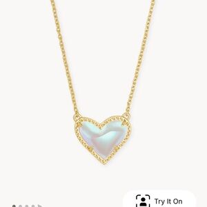 - Kendra Scott Gold Heart Necklace mother of pearl glass new with pouch